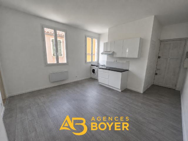 Appartement location à Arrondissement de Toulon, Bandol