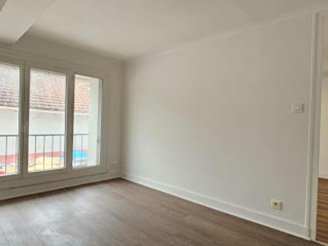Appartement location à Saint-Vivien, Saintes