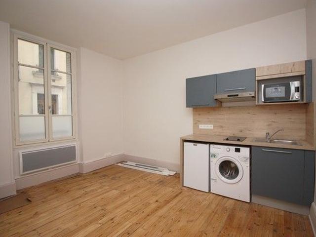 Appartement location à Le Vernet, Allier