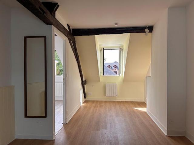 Appartement location à Loches, Château-renault