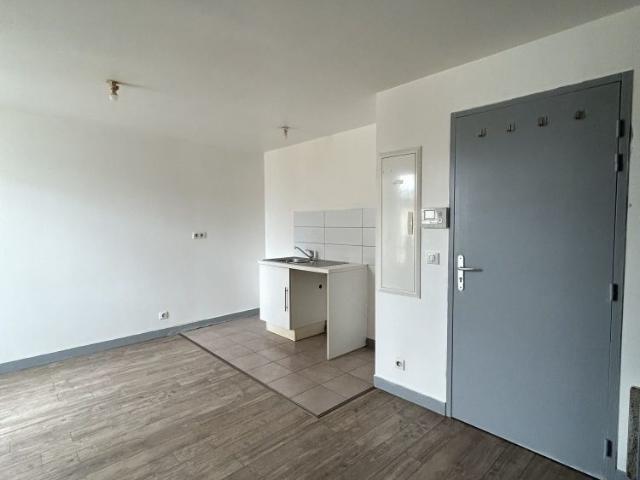 Appartement location à Angerville, Essonne