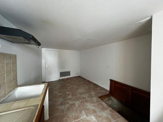 Appartement location à Brignoles, Saint-maximin-la-sainte-baume