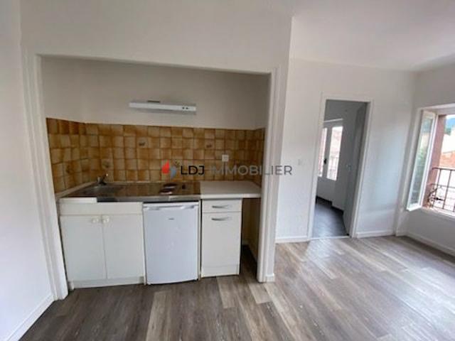 Appartement location à Candès, Prades
