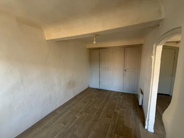 Appartement location à Lotissement Le Château, Le Beausset
