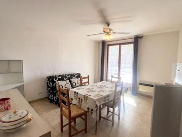 Appartement location à Gréoux-les-Bains, Alpes-de-Haute-Provence