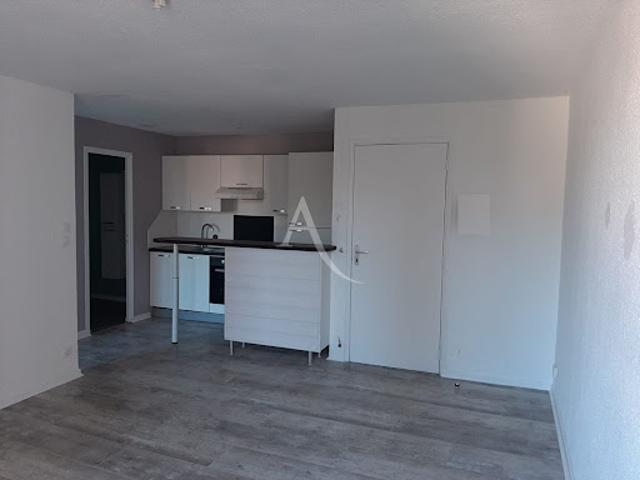 Appartement location à Saint-Jean-d'Angély, Saint-jean-d'angély
