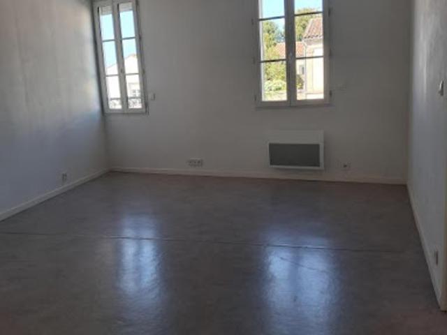 Appartement location à Saintes