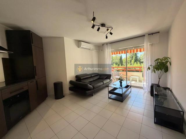 Appartement location à Arrondissement de Draguignan, Saint-raphaël