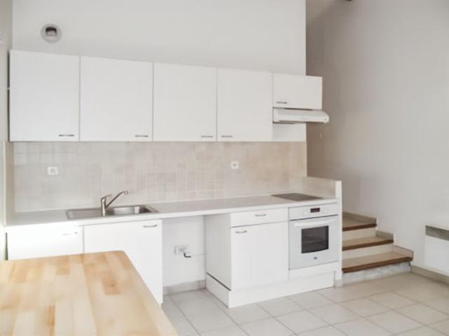 Appartement location à Lotissement La Bottinière, Lambesc