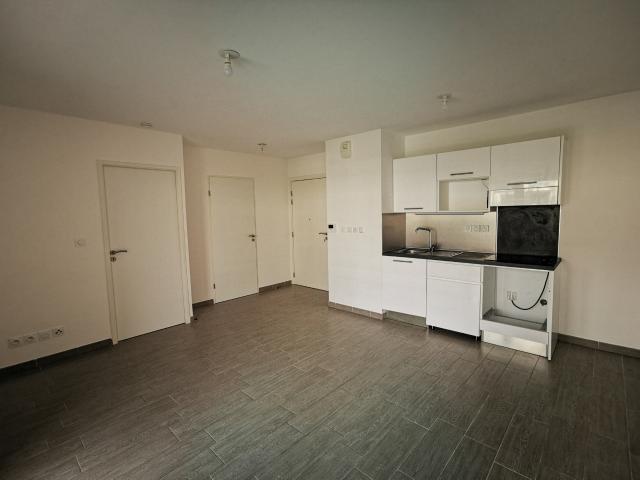 Appartement location à Arrondissement de Toulon, La Londe-les-maures