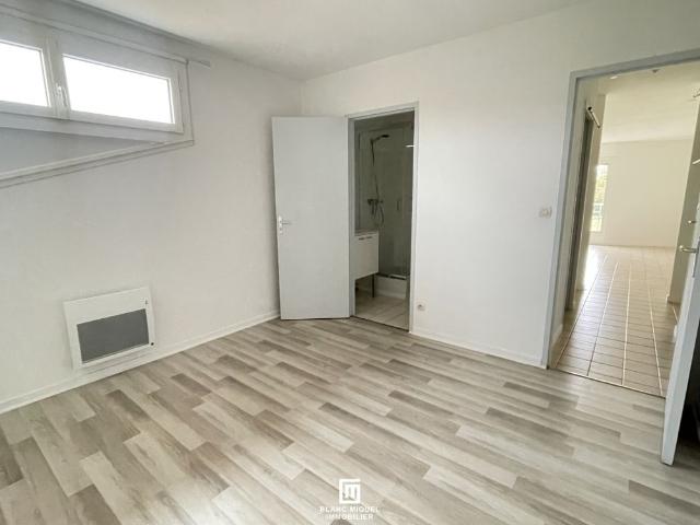 Appartement location à Lotissement des Artigaux, Vayres