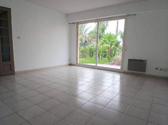 Appartement location à Arrondissement de Draguignan, Saint-raphaël