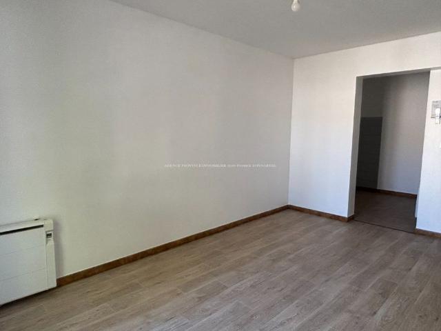 Appartement location à Carpentras, Valréas