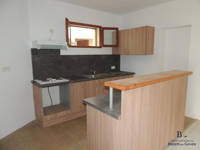 Appartement location à Oloron-Sainte-Marie, Salies-de-béarn