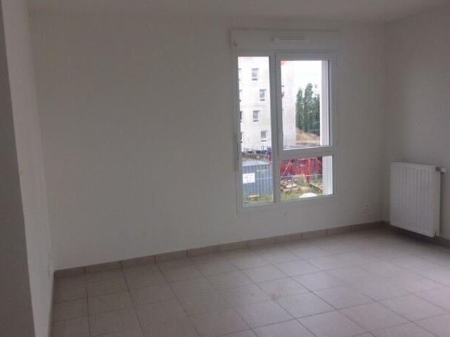 Appartement location à Le Village, Vaulx-en-Velin