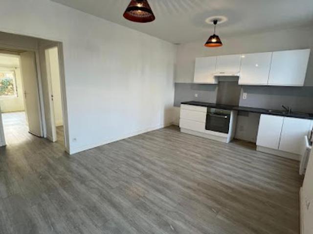 Appartement location à Tournon-sur-Rhône, Tournon-sur-rhône
