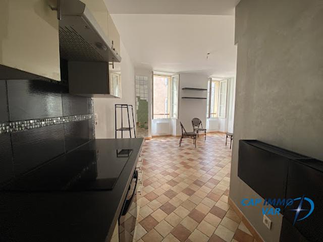 Appartement location à Arrondissement de Toulon, Le Beausset