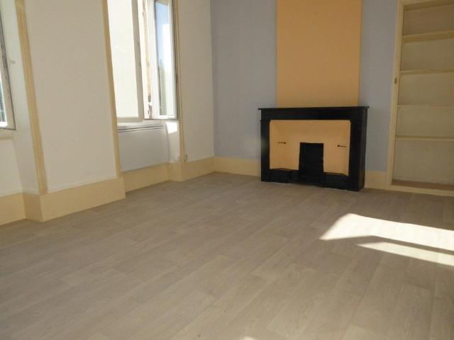 Appartement location à Largentière, Aubenas