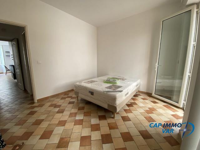 Appartement location à Arrondissement de Toulon, Le Beausset