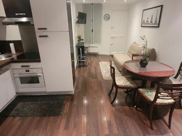 Appartement location à France métropolitaine, Courbevoie