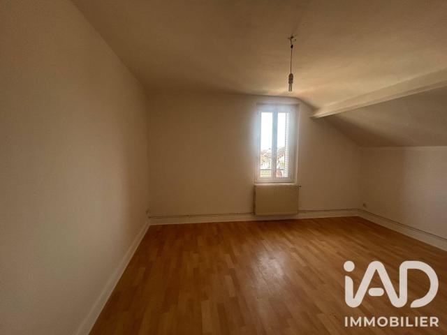 Appartement location à Lavault-Sainte-Anne, Allier