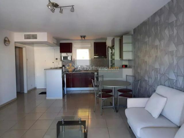 Appartement location à Arrondissement de Draguignan, Fréjus
