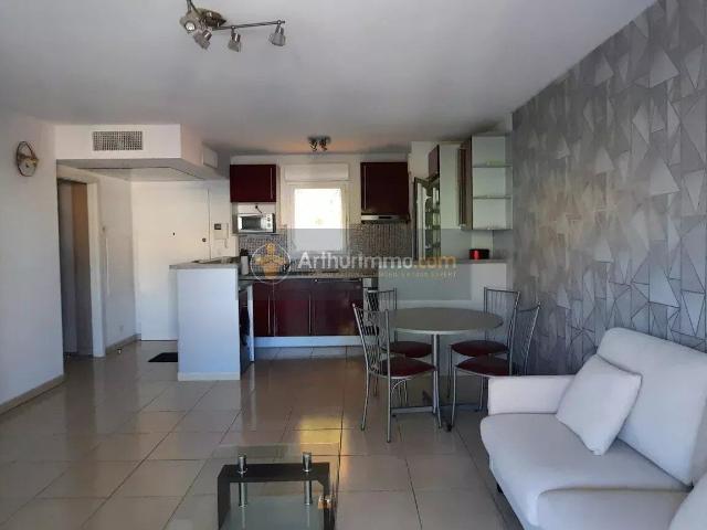 Appartement location à Arrondissement de Draguignan, Fréjus