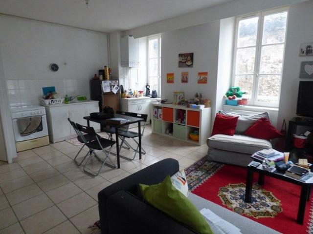 Appartement location à Place de l'Église, Boulieu-lès-Annonay
