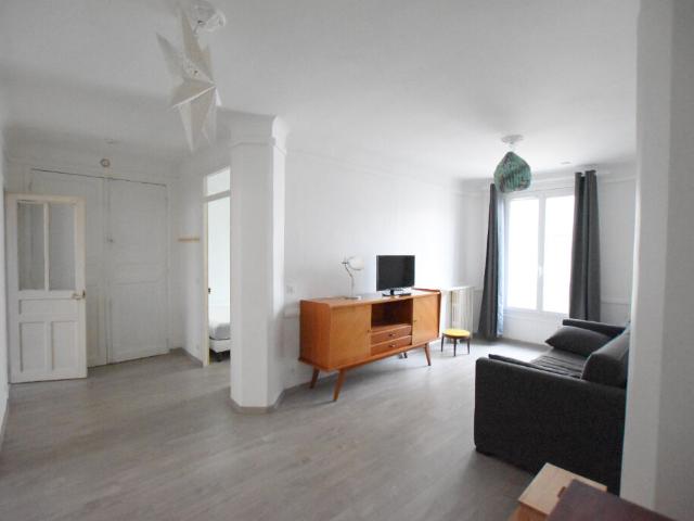 Appartement location à France métropolitaine, Courbevoie