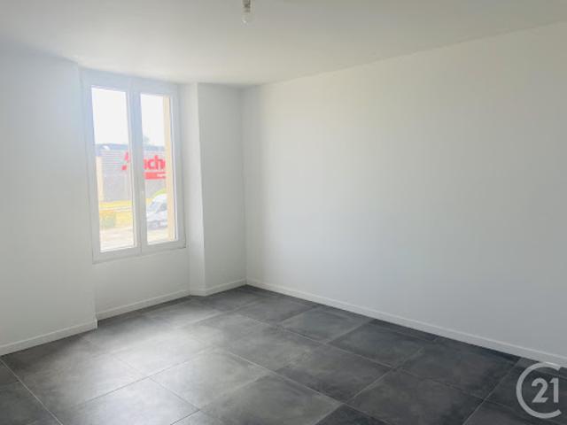 Appartement location à Zones d'habitat, Coignières