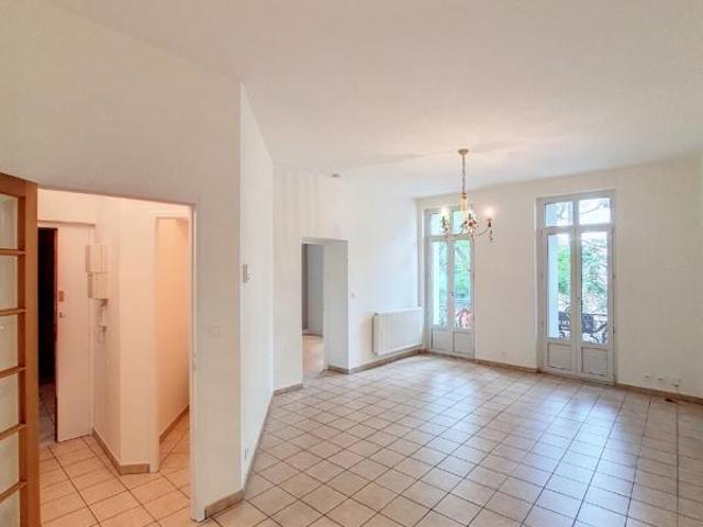 Appartement location à France métropolitaine, Clermont-dessous