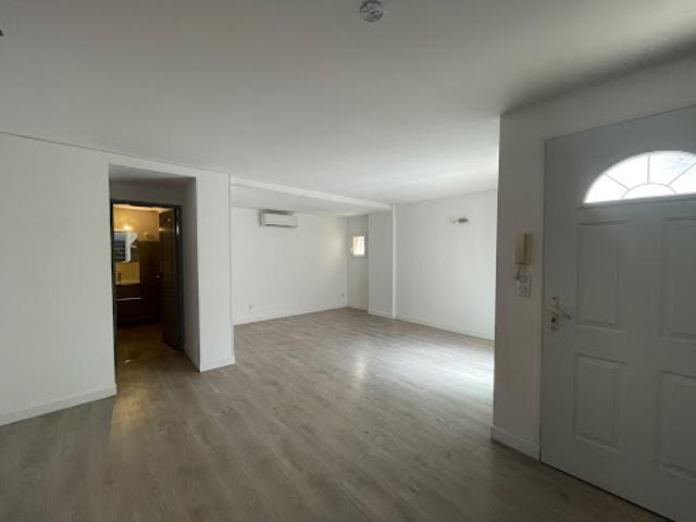 Appartement location à Les Carmes, Nîmes