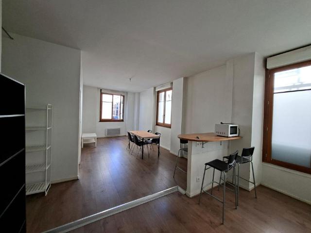 Appartement location à Saint-Étienne, Saint-etienne