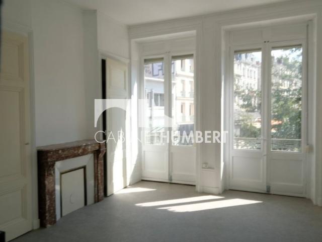 Appartement location à Saint-Étienne, Saint-etienne