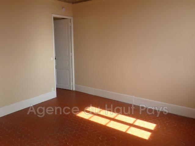 Appartement location à Grasse, Saint-cézaire-sur-siagne