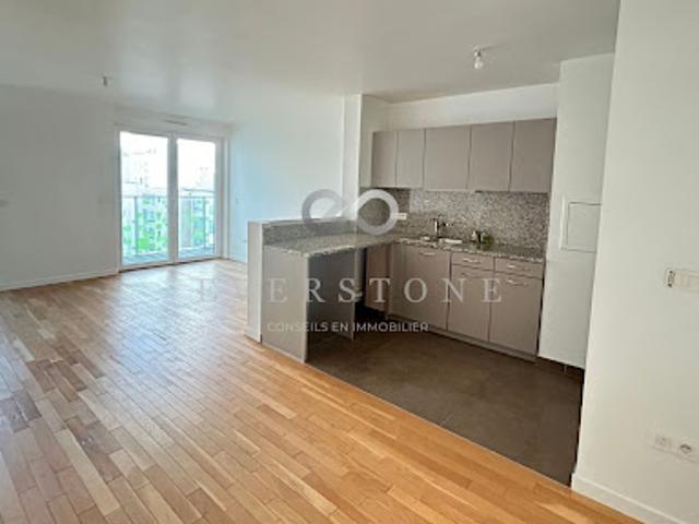 Appartement location à France métropolitaine, Courbevoie