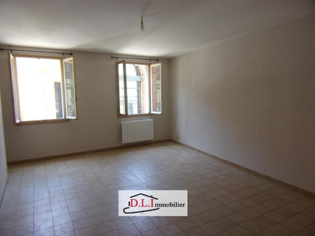 Appartement location à France métropolitaine, Moissac