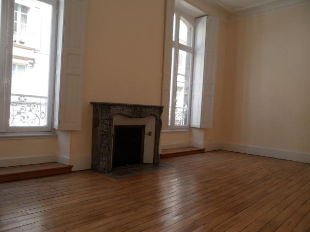 Appartement location à Centre-Ville, Bourges