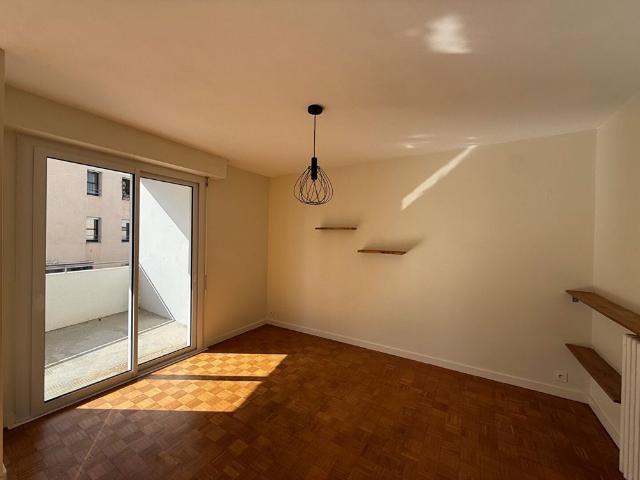 Appartement location à Les Halles, La Roche-sur-Yon