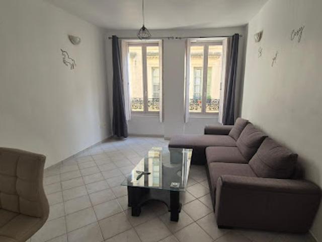 Appartement location à Nîmes, Pont-saint-esprit