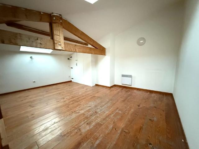 Appartement location à Villeneuve-sur-Lot, Sainte-livrade-sur-lot