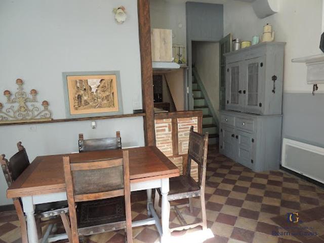 Appartement location à Oloron-Sainte-Marie, Salies-de-béarn