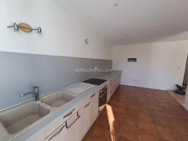 Appartement location à Arrondissement de Draguignan, Salernes
