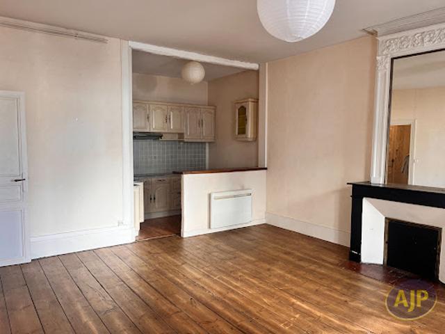 Appartement location à Saintes