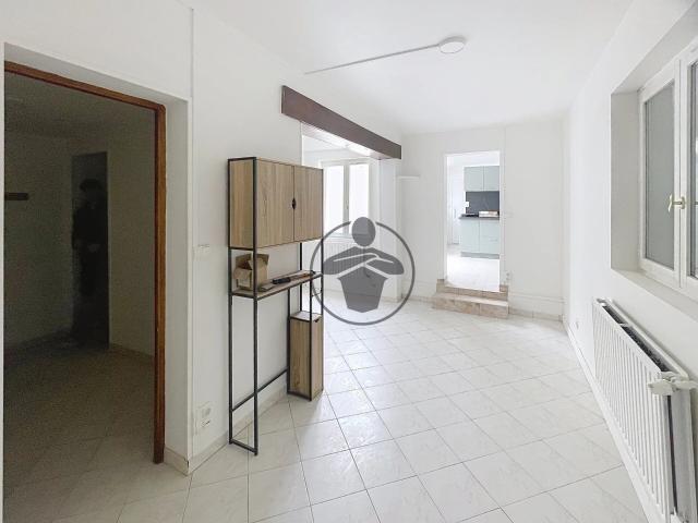 Appartement location à Saint-Quentin, Saint-quentin