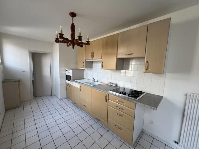 Appartement location à France métropolitaine, Le Coteau