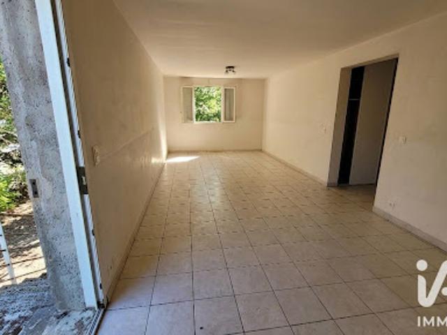 Appartement location à Coustellet, Maubec