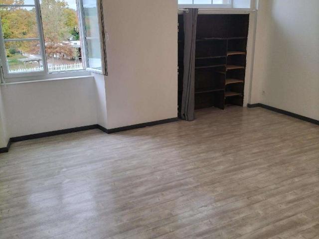 Appartement location à Mayenne, Andouillé