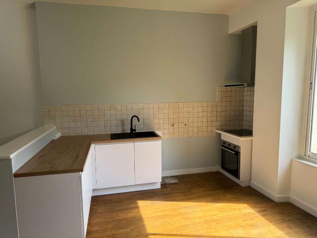 Appartement location à Saint-Jean-d'Angély, Saint-jean-d'angély