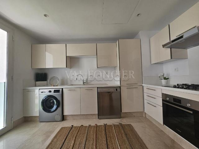 Appartement location à Anfa, Gharb-Chrarda-Beni Hssen